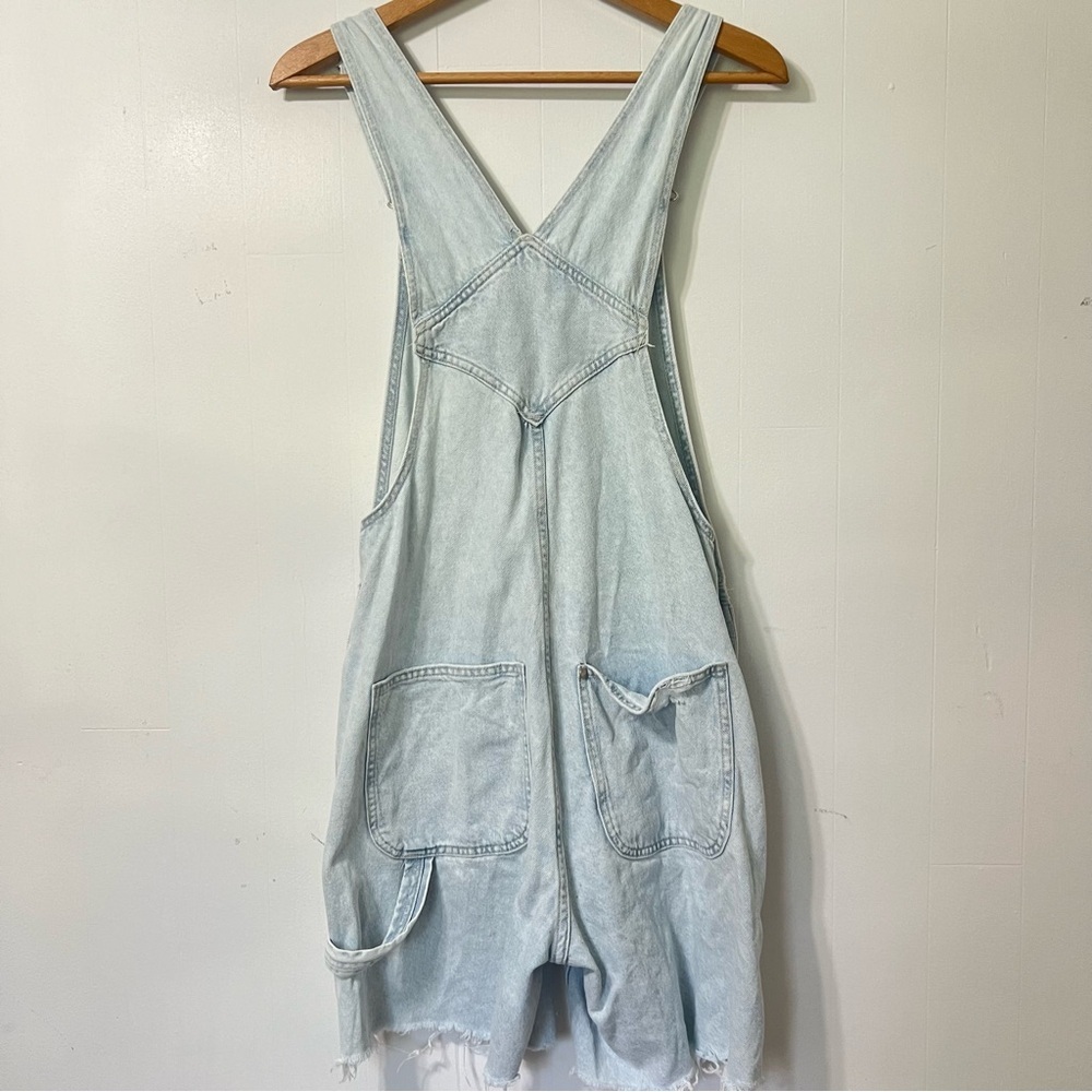 & Denim Denim Cut Off Overalls Shorts Light Wash Boho Coastal Cowgirl Size S - Picture 6 of 12
